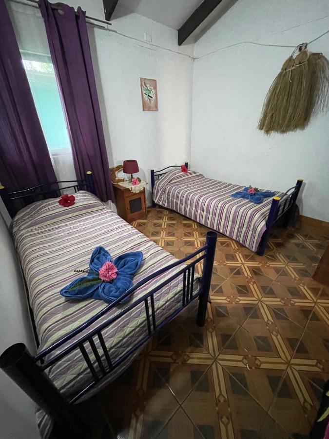 Albergue Pua Vaenga Hanga Roa Exterior foto